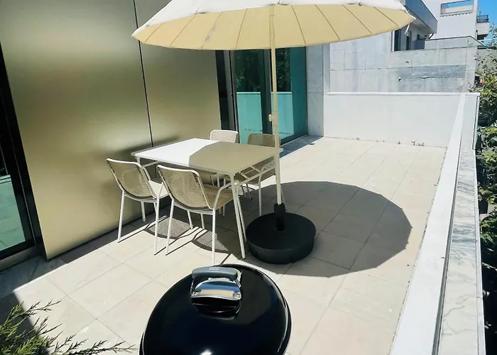 Cl Afonso Cordeiro Apartment